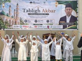 Tabligh akbar Hari Santri Nasional 2026 di Masjid Al Fachri SPP Land, Gowa.